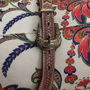 Circle T Ladies Belt Size 30.